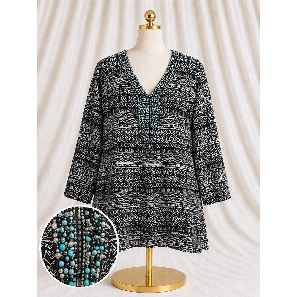 dalin. Tunic Top Black White Print with Turquoise Beaded V-Neckline Size Large